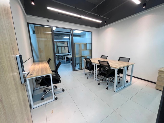 花都铜扣皮带怎么系